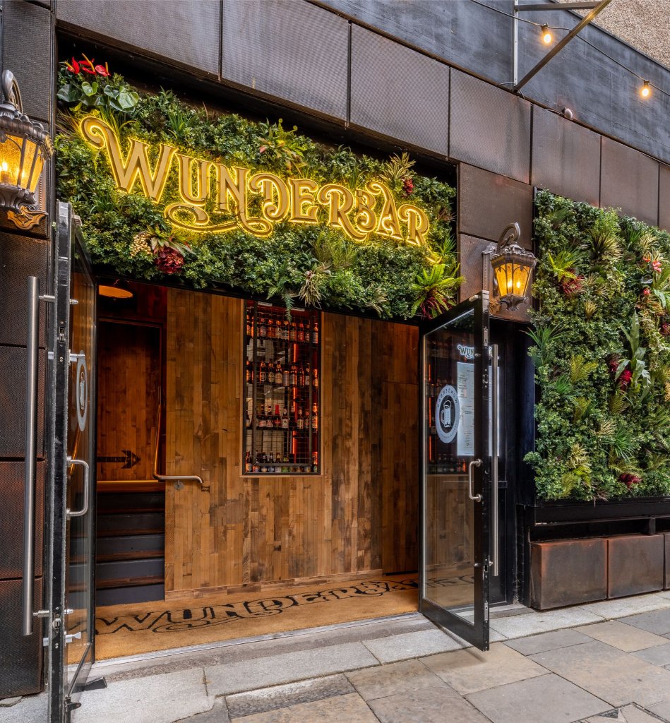 Wunderbar City - Pub · Late night bar · Beer garden, 28 Springfield Ct